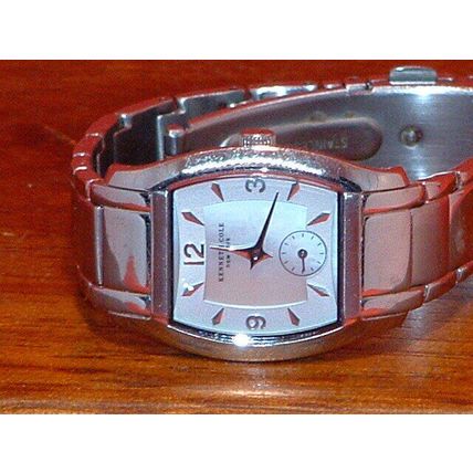 Pre-Owned Women’s Kenneth Cole KC4497 Fashion Watch