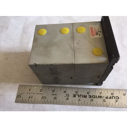 NEW COMPACT AIR Q89-1807-C 6/00,Q89-1807-C PNEUMATIC CYLINDER 1/4" NPT VALVE,AK