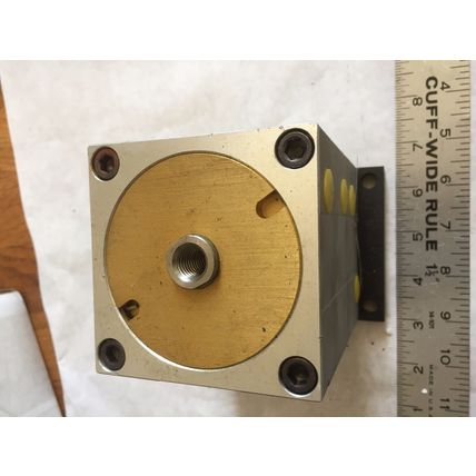 NEW COMPACT AIR Q89-1807-C 6/00,Q89-1807-C PNEUMATIC CYLINDER 1/4" NPT VALVE,AK