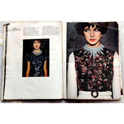 RARE HARPERS BAZAAR US EDIT DEC 1967-VINTAGE FASHION ACCESSORIES,BEAUTY,FEATURES