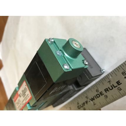 NEW NUMATICS 153SS43CK015W PNEUMATIC SOLENOID VALVE 228-690B 110-129/60,12A,EQ