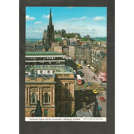 Postcard Scotland Edinburgh John Hinde 2SC180 Parliament Square & Lawnmarket