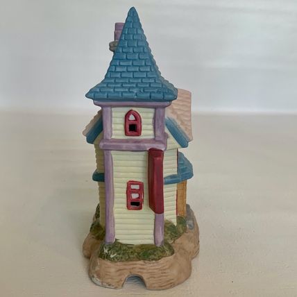 Easter Village Bunny House BAKERY Lightable Spring Decoration Bunny Figurine VTG