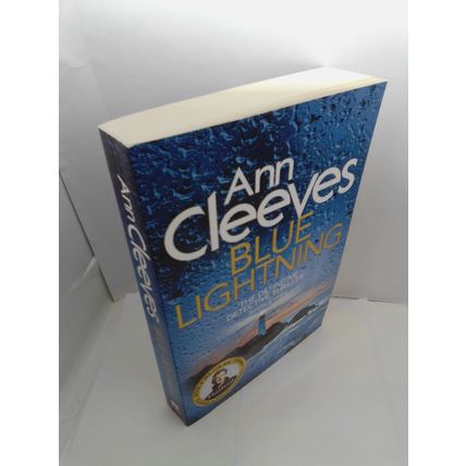 4 Ann Cleeves Shetland PBs Cold Earth /Dead Water /Blue Lightning /White Nights