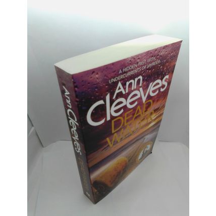 4 Ann Cleeves Shetland PBs Cold Earth /Dead Water /Blue Lightning /White Nights