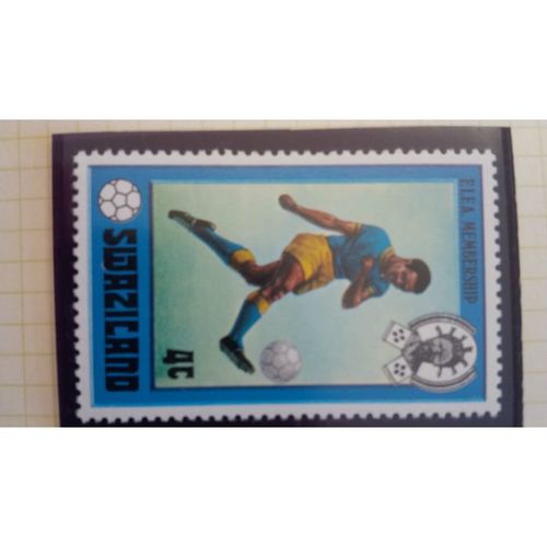 Swaziland QEII 1976 FIFA 4c Footballer Shooting Unmounted Mint NHM SG 259 stamp