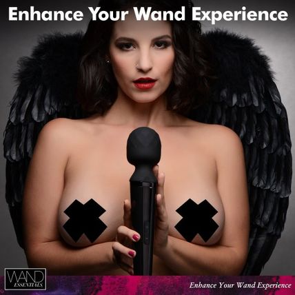 Diamond Head 24X Rechargeable Silicone Wand Essentials Massager Hitachi Like New