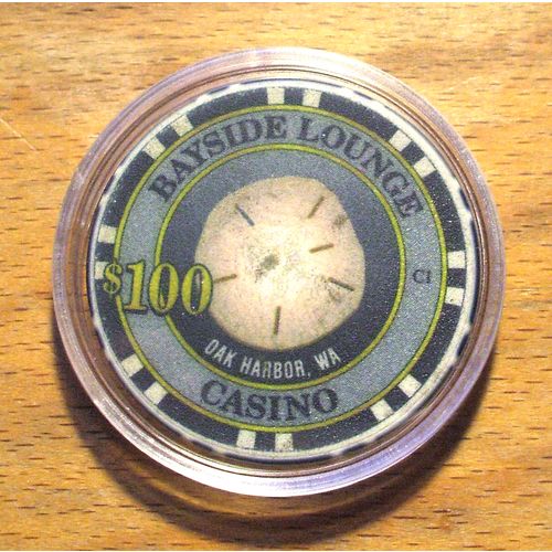 Bayside $100. CASINO CHIP - Oak Harbor, Washington