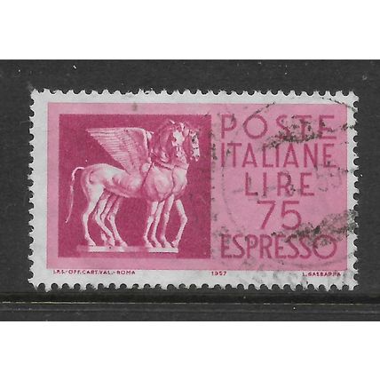 ITALY 1958 75L PURPLE ETRUSCAN HORSES SG E961 FINE USED#2