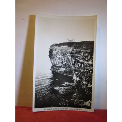 LIGHTHOUSE, DUNCANSBY, JOHN O'GROATS , CAITHNESS unused vintage postcard RP =