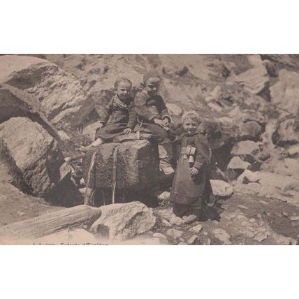 Switzerland Enfants D'Evelone Evolene Swiss Childrens Fashion Antique Postcard