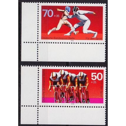 GERMANY BERLIN [1978] MiNr 0567-68 ( **/mnh ) [03] Sport Eckrand