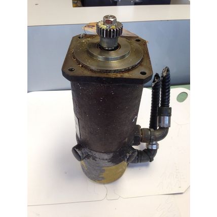 FANUC M-483887 MODEL 5M 011 84.3 DC SERVO MOTOR,B4.3 2000-RPM,TH