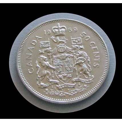 1969 Canada 50c Queen Elizabeth II 50 Cent Piece Circulated Coin 35
