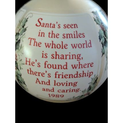 Hallmark Keepsake NORMAN ROCKWELL 1989 Christmas Ornament Glass Ball Santa VTG