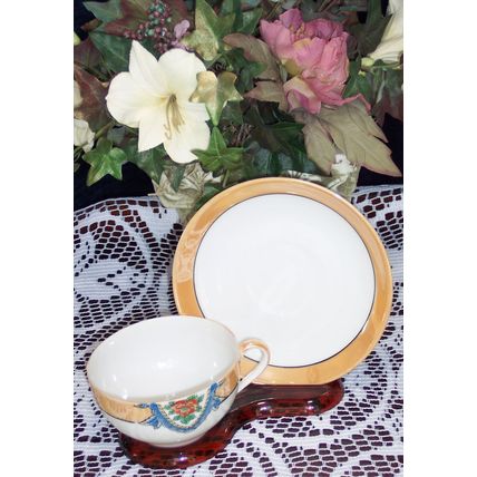 Noritake M Flat Cup & Saucer Peach Luster Gold Trim Flower Framed in Blue Yellow