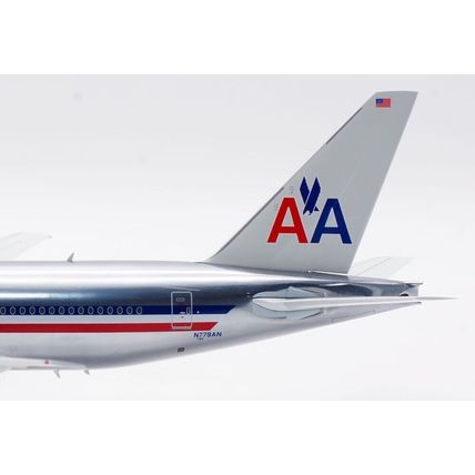 B777-200 AMERICAN AIRLINES REG: N779AN W/STAND - INFLIGHT 200 IF772AA0922P 1/200