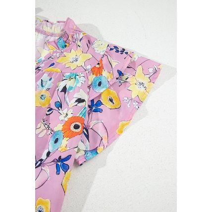 Pink Flutter Sleeve V Neck Floral Top