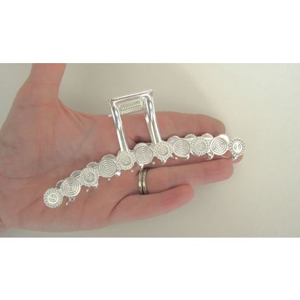 Long silver metal circles hair claw clip for medium thick hair