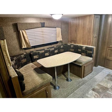 2015 Coachmen Apex Ultra Lite 259BHSS