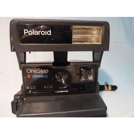 Vintage Polaroid One Step Close Up 600 Film Camera w Strap WORKS*
