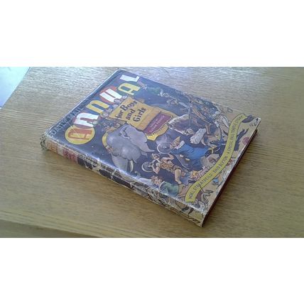 Daily Mail Annual for Boys and Girls (No. 8) Hardback - VINTAGE 1950s