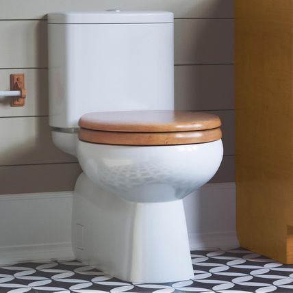 Design House 561241 Dalton Bath Accessories, round Toilet Seat, Honey Oak