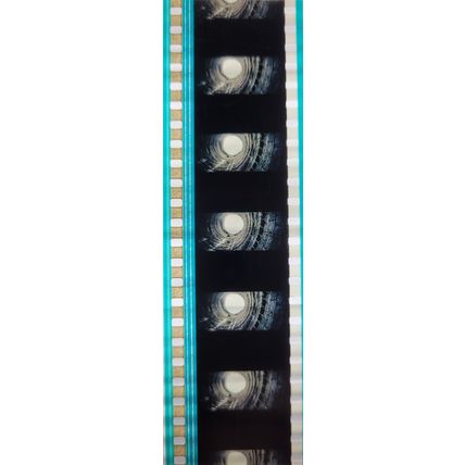 DARK KNIGHT RISES PK MTP b027A . 1 STRIP OF 5 - 35MM - FILM CELLS