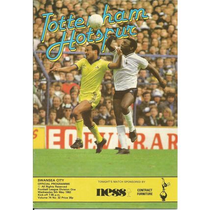 Tottenham Hotspur v Swansea City Division 1 Official Programme 1982
