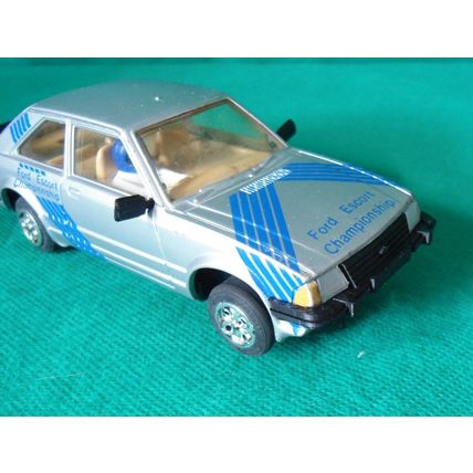 Rear Wings Spoilers Mirrors & Bumpers For Vintage Scalextric Ford Escort XR3i