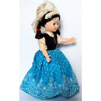 ELINA ** DOLL - ETHNIC SPANISH in TRADITIONAL DRESS Black Top, Blue - 20 cm GOOD