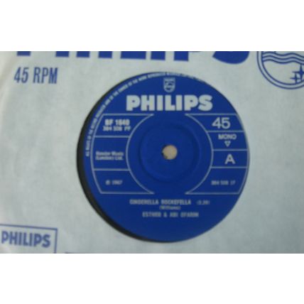 A1-ESTHER & ABI OFARIM- CINDERELLA ROCKEFELLA–UK 7" SINGLE-1968-NM-EUROVISION