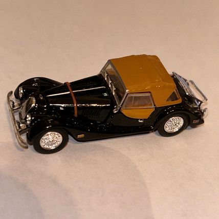 Cararama Hongwell Morgan Plus Eight Convertible 1/72 Hornby OO/HO Black mint
