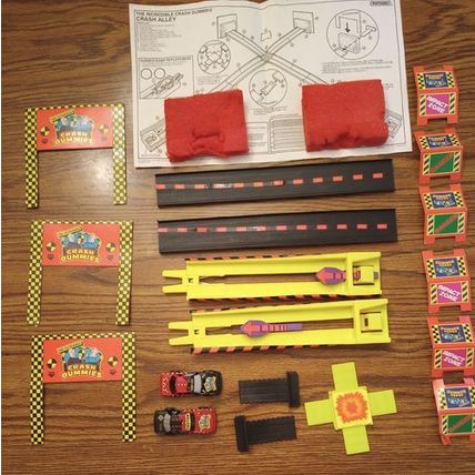 MatchBox Crash Alley The Incredible Crash Dummies Parts + Extra Pieces FREE Ship