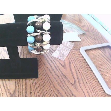 TURQUOISE BROWN WHITECOLOR 3 ROW STRETCH BEADED BRACELET