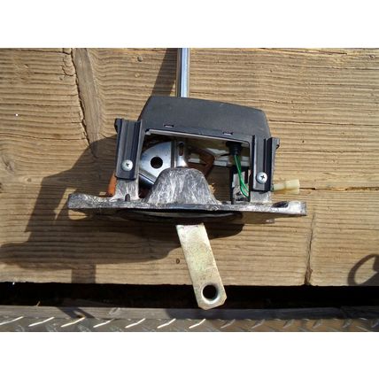 1984 - 88 Nissan Maxima Bluebird Automatic Shifter OEM J-004-5137-100 Pathfinder