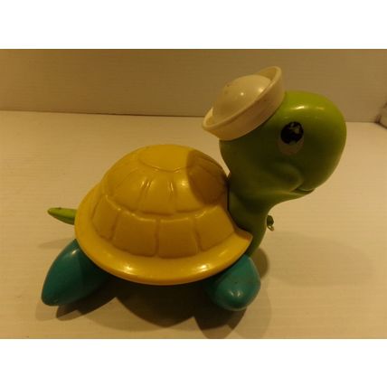 1977 Fisher Price Tag Along Turtle w/ Sailor Hat Pull Toy Quaker Oats