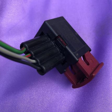 OEM Volvo Receptacle Housing 3545970 Wiring Pigtail Connector O2 Oxygen 4 Wire