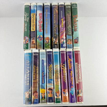 Walt Disney Pictures Presents Animated Movie Classics VHS Tape (You Pick Titles)