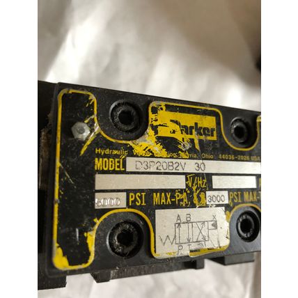 NEW PARKER HANNIFIN D3P20B2V-30 DIRECTIONAL CONTROL VALVE,BS