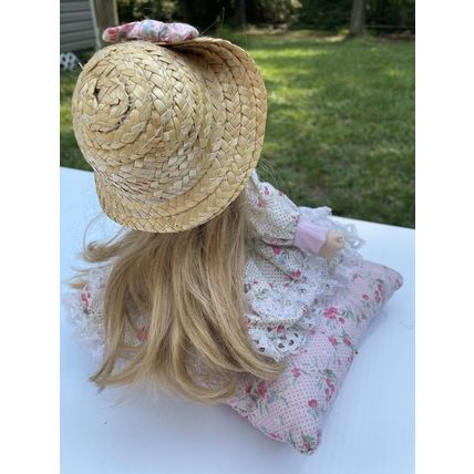 Kneeling Little Girl Porcelain Doll On Pillow W/Floral Lace Dress & Hat W/Bow