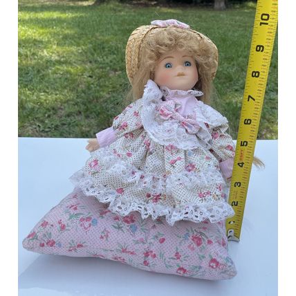 Kneeling Little Girl Porcelain Doll On Pillow W/Floral Lace Dress & Hat W/Bow