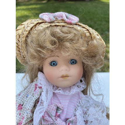 Kneeling Little Girl Porcelain Doll On Pillow W/Floral Lace Dress & Hat W/Bow