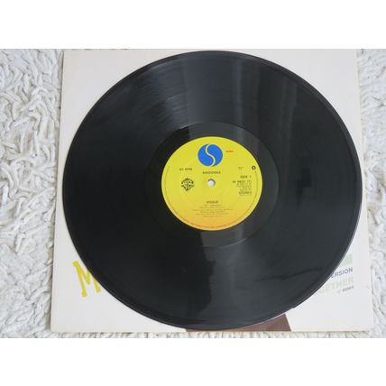 MADONNA, VOGUE. 12" VINYL SINGLE.