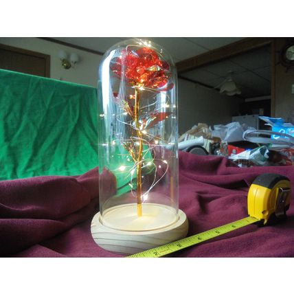 Beautiful Light-Up RED ROSE with GOLDEN STEM in Glass Dome! Works Great!! $30.00