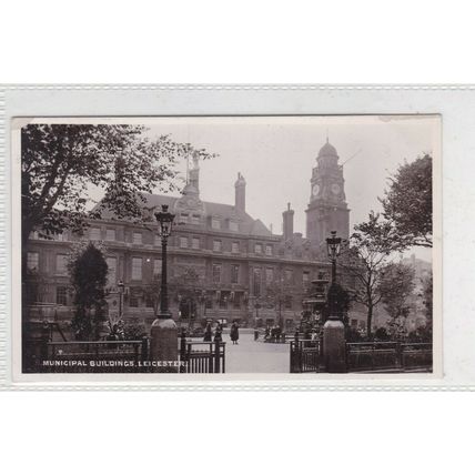 Municipal Buildings Leicester RP Postcard unused corner chip