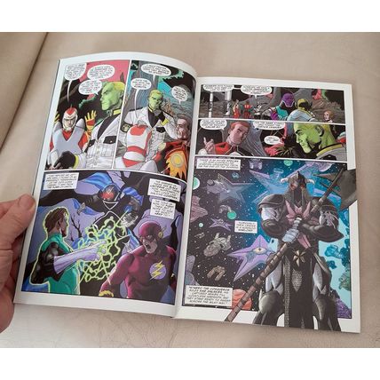 R.E.B.E.L.S. : Son and the Stars : DC Graphic Novel : Ex Library