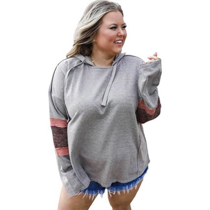 Gray Contrast Patched Sleeve Plus Size Hoodie