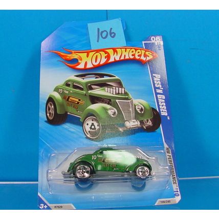 106 HOT WHEELS 2010 HW PERFORMANCE #104 MR. GASKET PASS'N GASSER #06/10