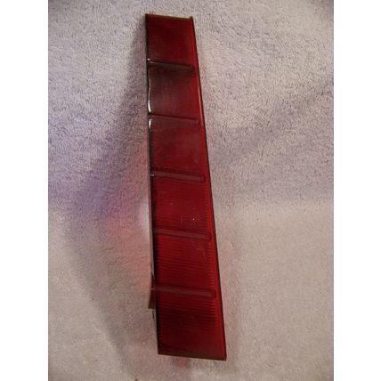 1957 PLYMOUTH REAR RED TAILLIGHT LENS BELVEDERE FURY SPORT FURY NICE OEM